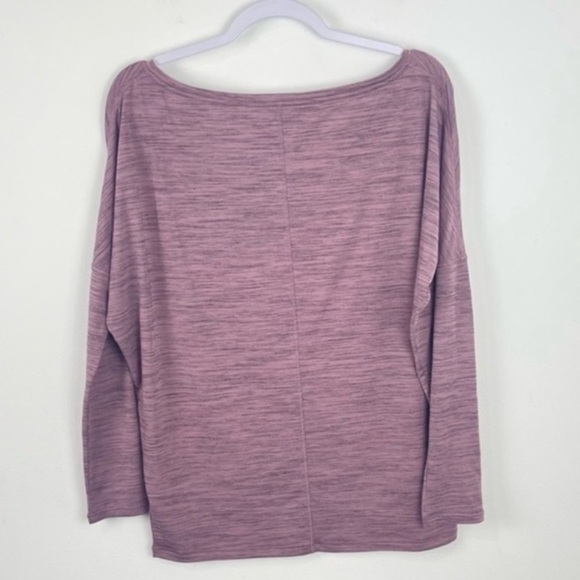 ATHLETA Essence Flow Printed Mauve/Cabernet Top Size Small - Picture 4 of 7